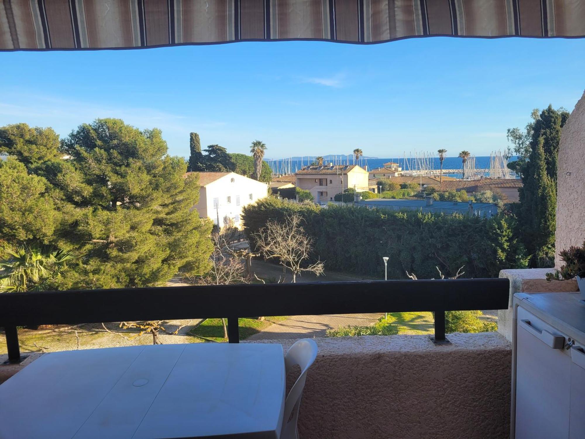 Studio Belle Vue La Londe-les-Maures Exteriör bild